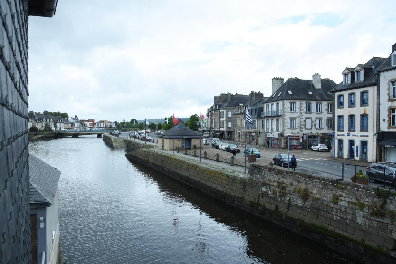 Une Nuit Sur Le Pont 1 Landerneau Dış mekan fotoğraf